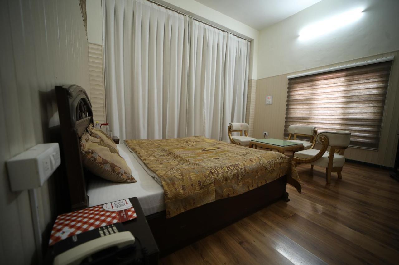 Tehri Club And Resort Chamba  Exterior foto